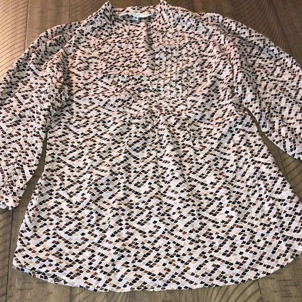 TrinaΒ Turk Made in USA πΊπΈ Silk & Cotton BlouseβOyster Shell π PastelβPrint.